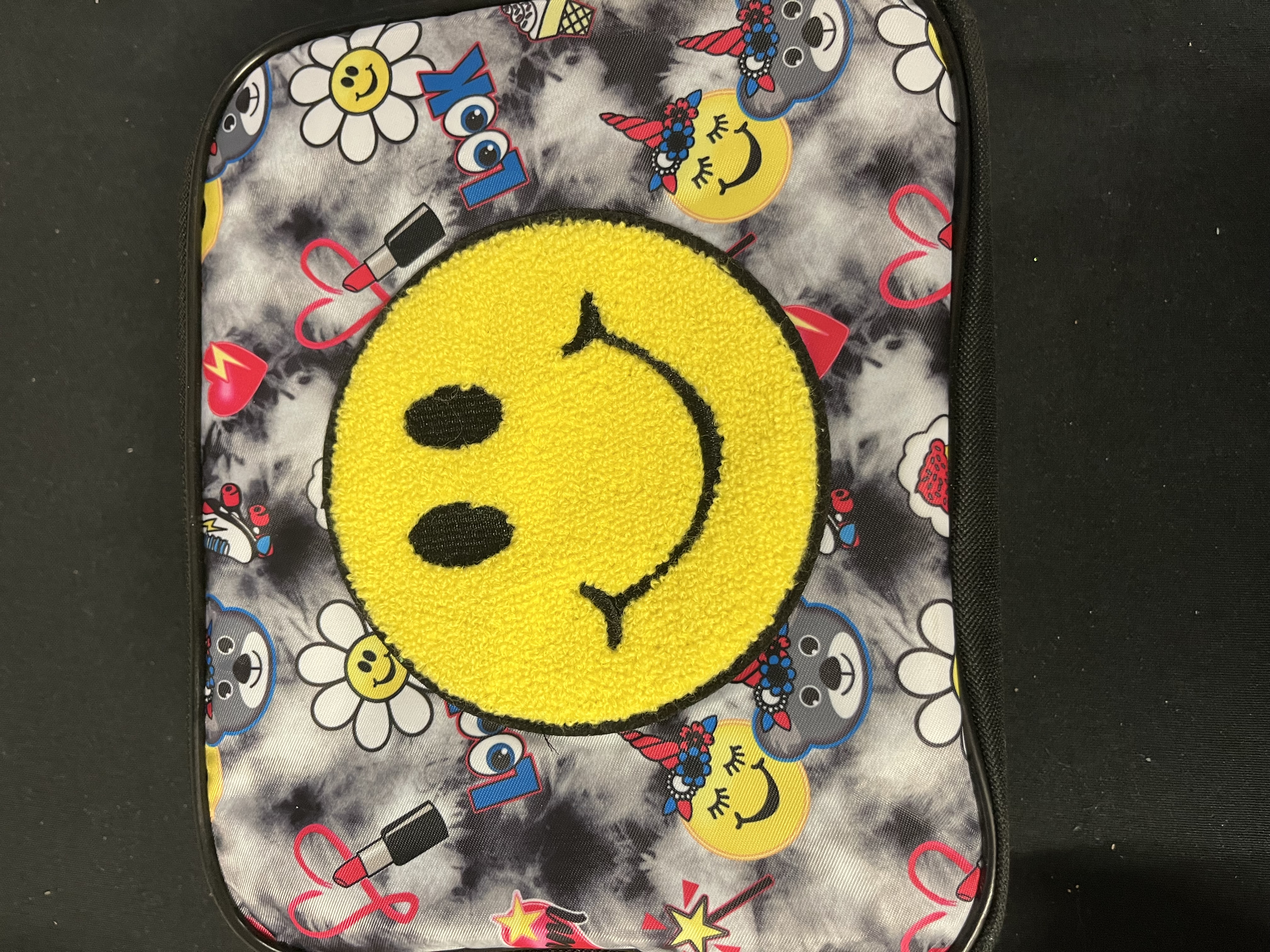 Accessory Innovations Smiley Lunch Bag