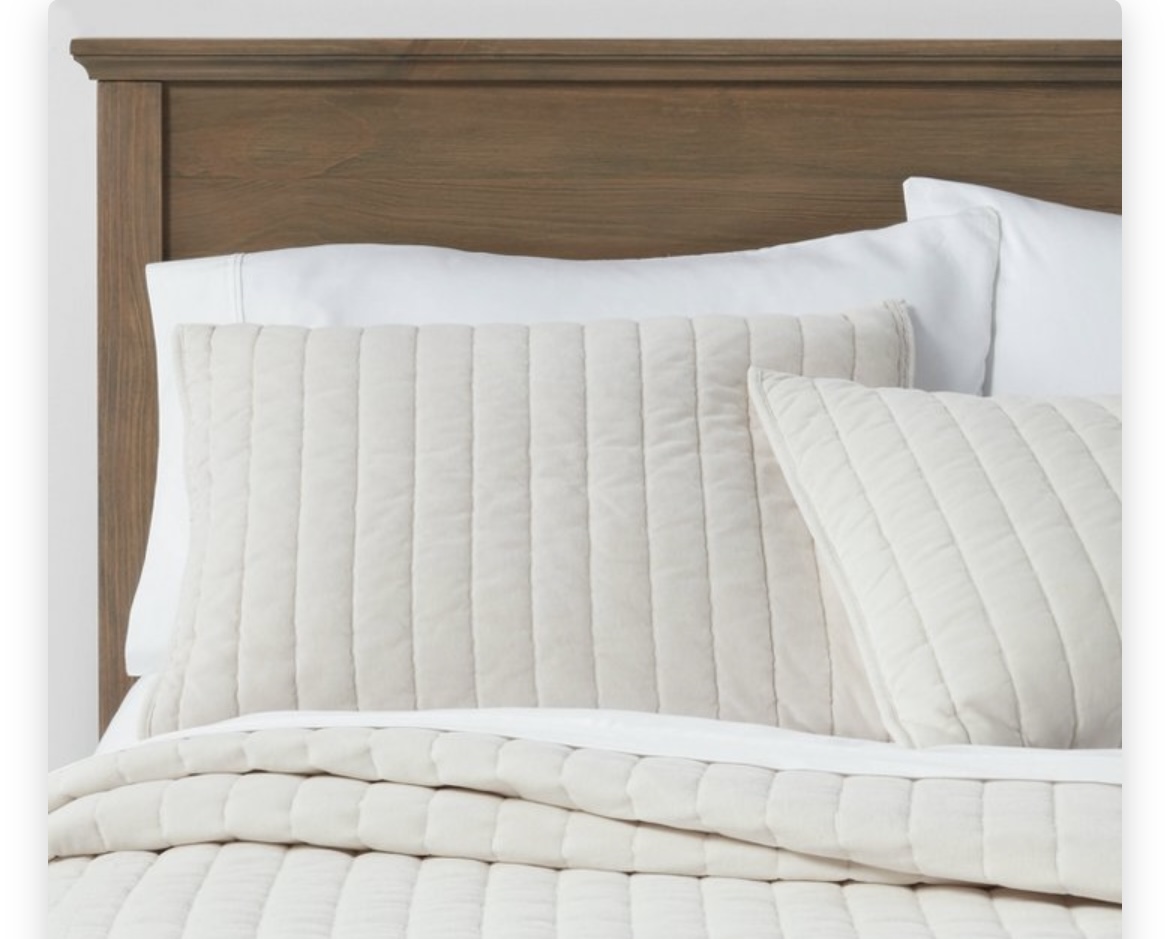 King Channel Stitch Velvet Quilt Cream - Threshold