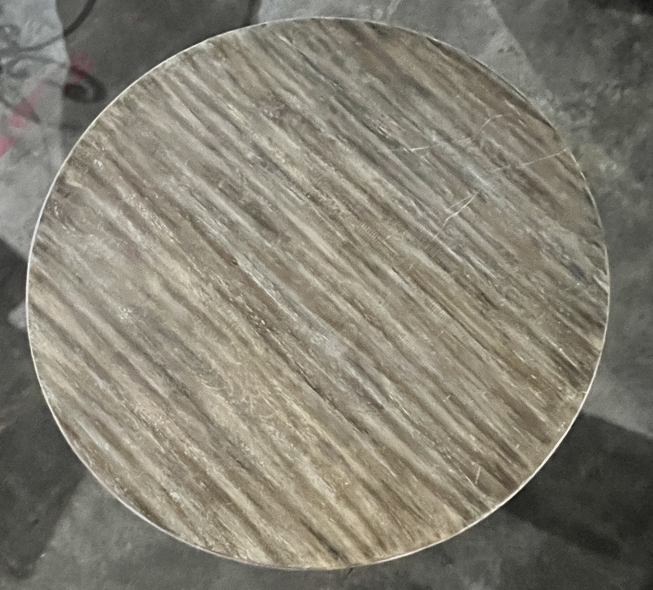 ROUND BLANCA TABLE