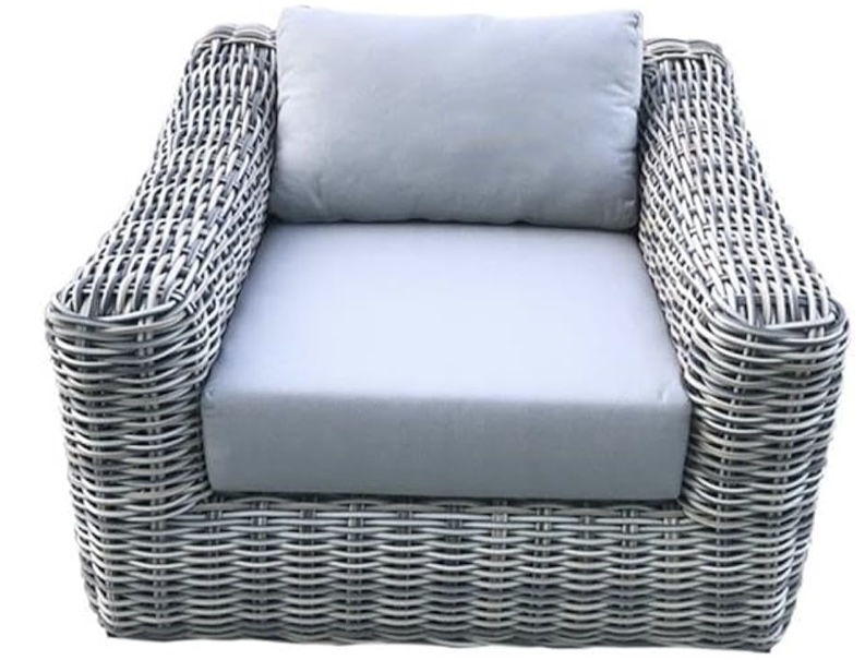 Teva Furniture Hawaii Three-Tone Wicker Gray/Off White/Beige Arm Chair in White Cushion